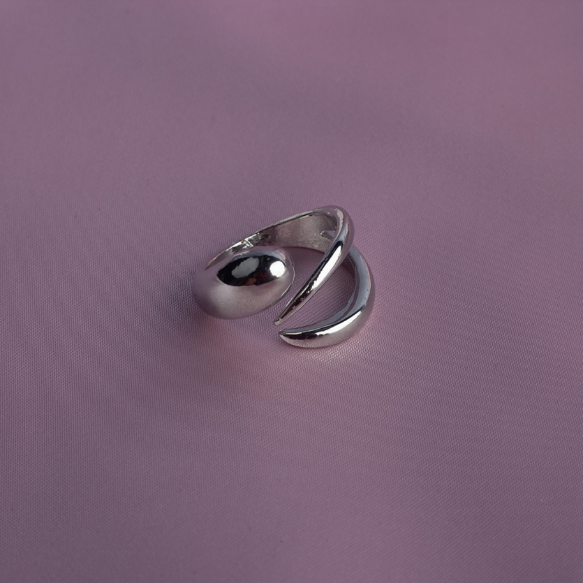 Anel Regulável Vazado e Esfera