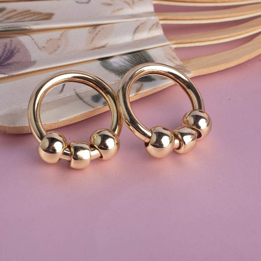 Brinco 3 Esferas Dourado Aço Inox