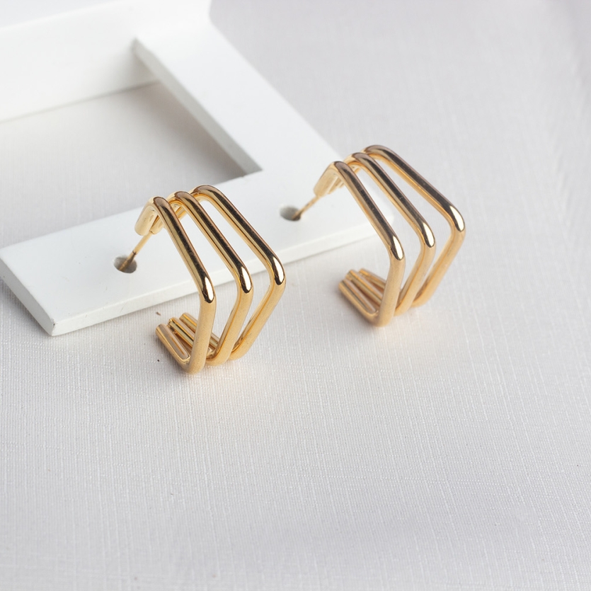 Brinco Argola Quadrada Tripla Lisa Dourada Célia