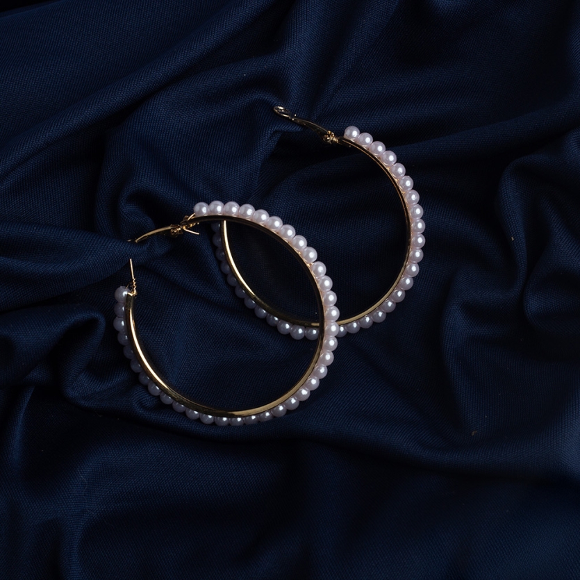 Brinco Argola Fio Com Pérolas Dourado Ariane