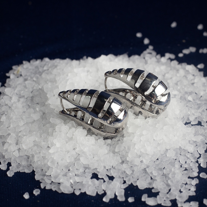 Brinco Gota Vazada Prata Joice