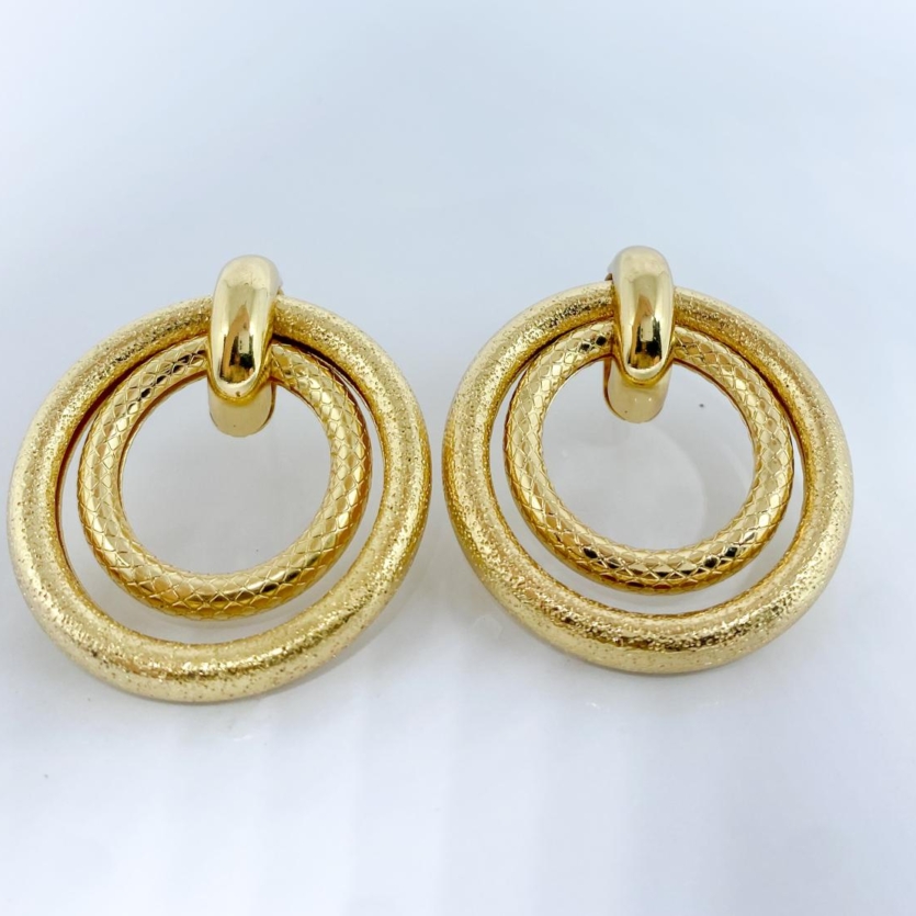 Brinco Dois Elos Trabalhados Dourado