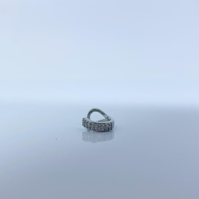 Brinco Piercing Fake Cravejado Prata Pauline