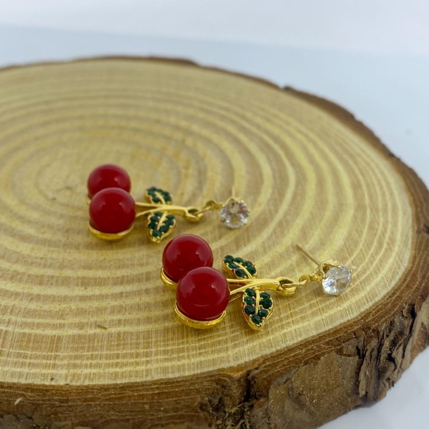 Brinco Cerejas Com Pedras Dourado