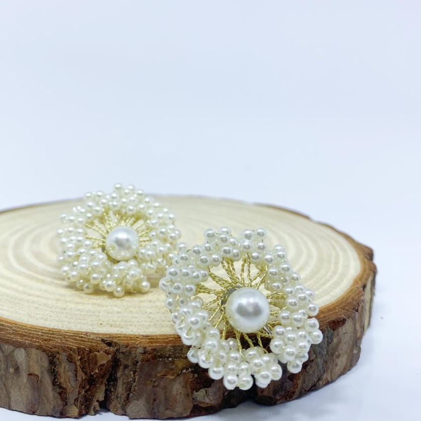 Brinco Pérolas Luxo Dourado Úrsula