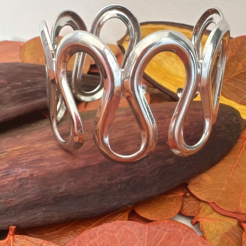 Bracelete Ondas Grande Prata